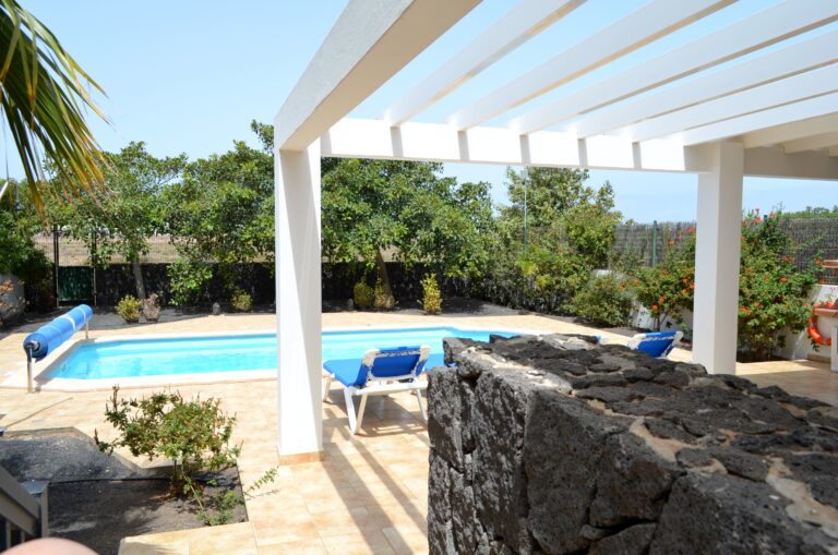 SUN GROVE -ZONA PISCINA 1